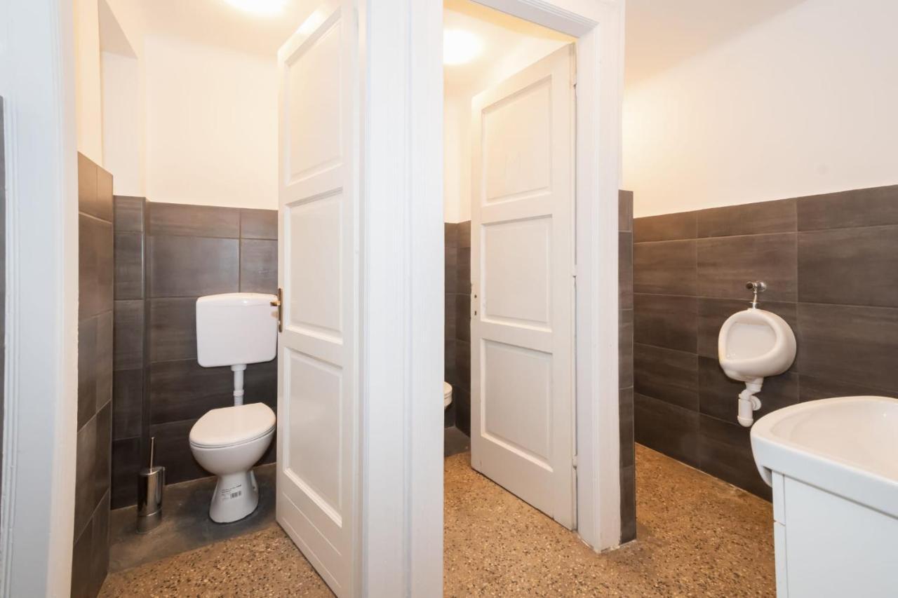 Hostel Old School Rijeka Dış mekan fotoğraf