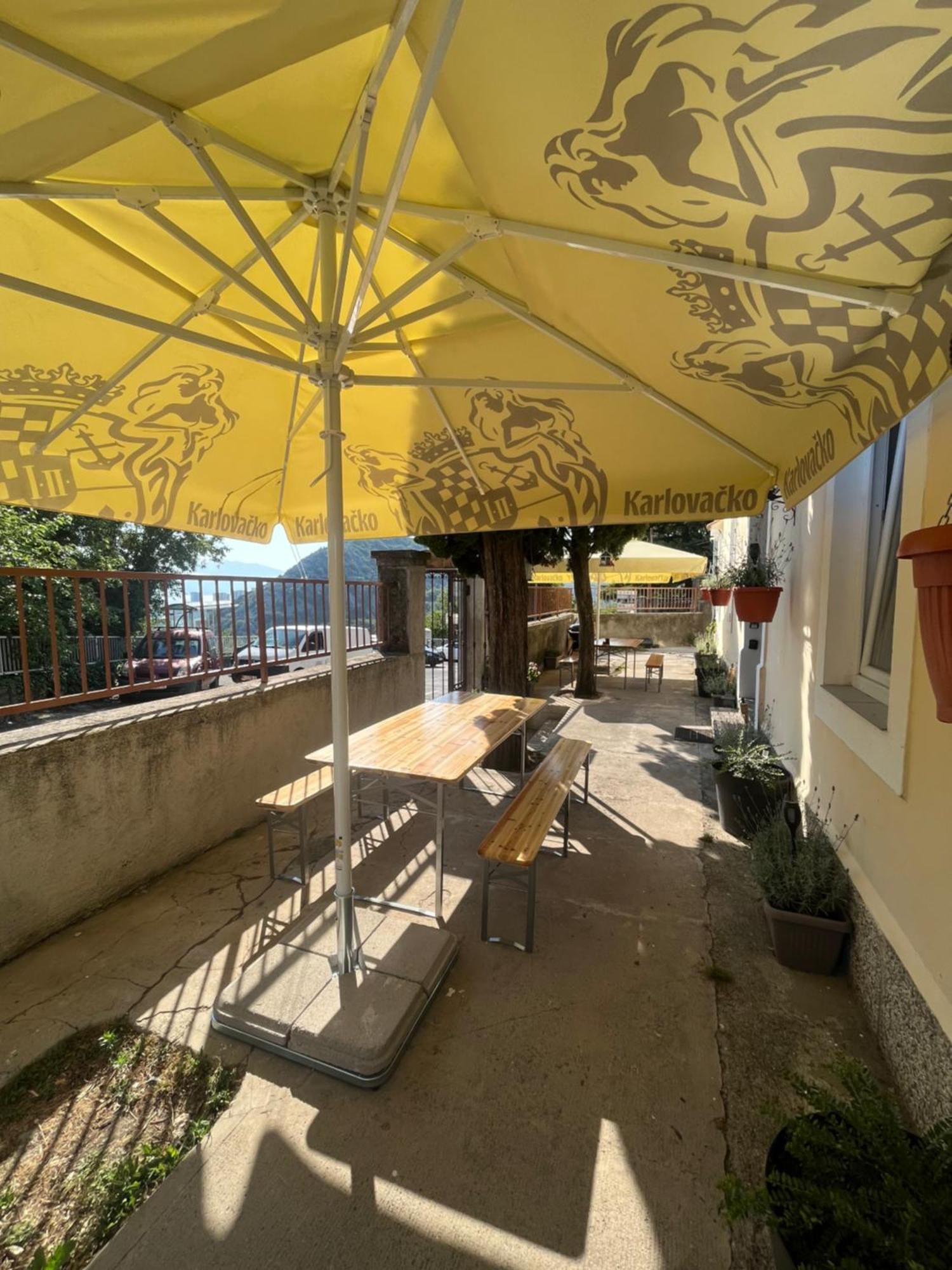 Hostel Old School Rijeka Dış mekan fotoğraf